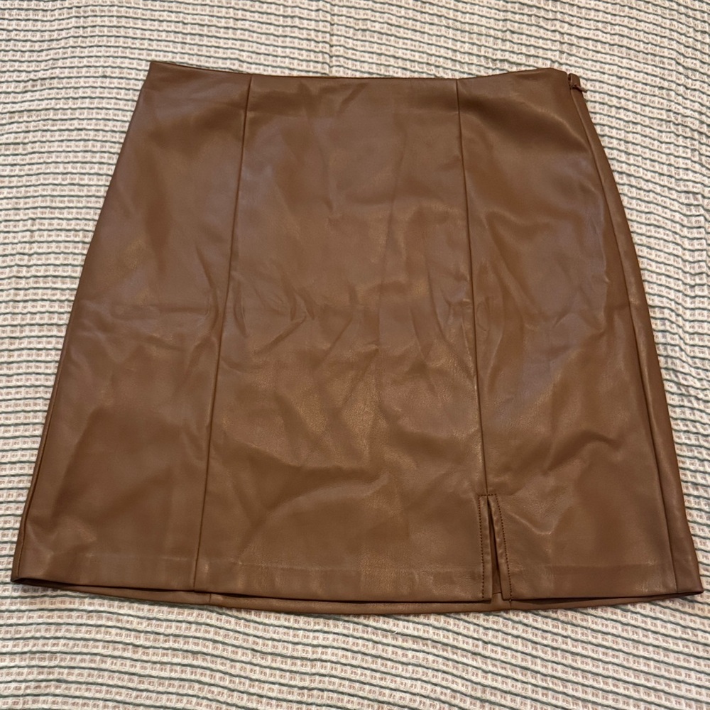 LOFT Camel Faux Leather Mini Skirt | Size 6 | Brown A-Line